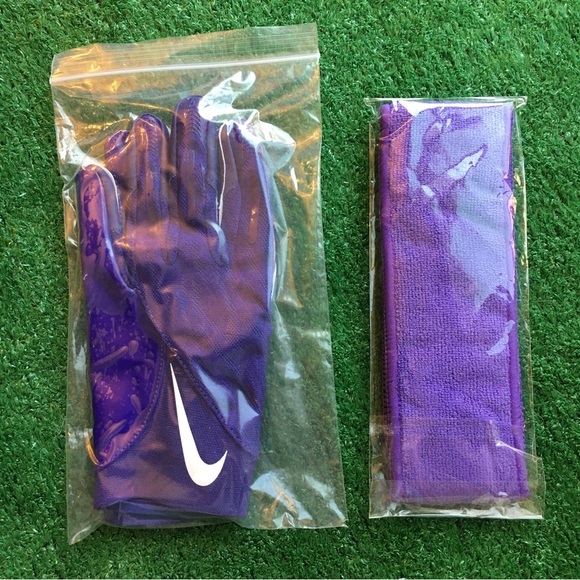 NEW NIKE VAPOR KNIT 4.0 WR FOOTBALL GLOVES LARGE WITH STREAMER TOWEL - Picture 6 of 7